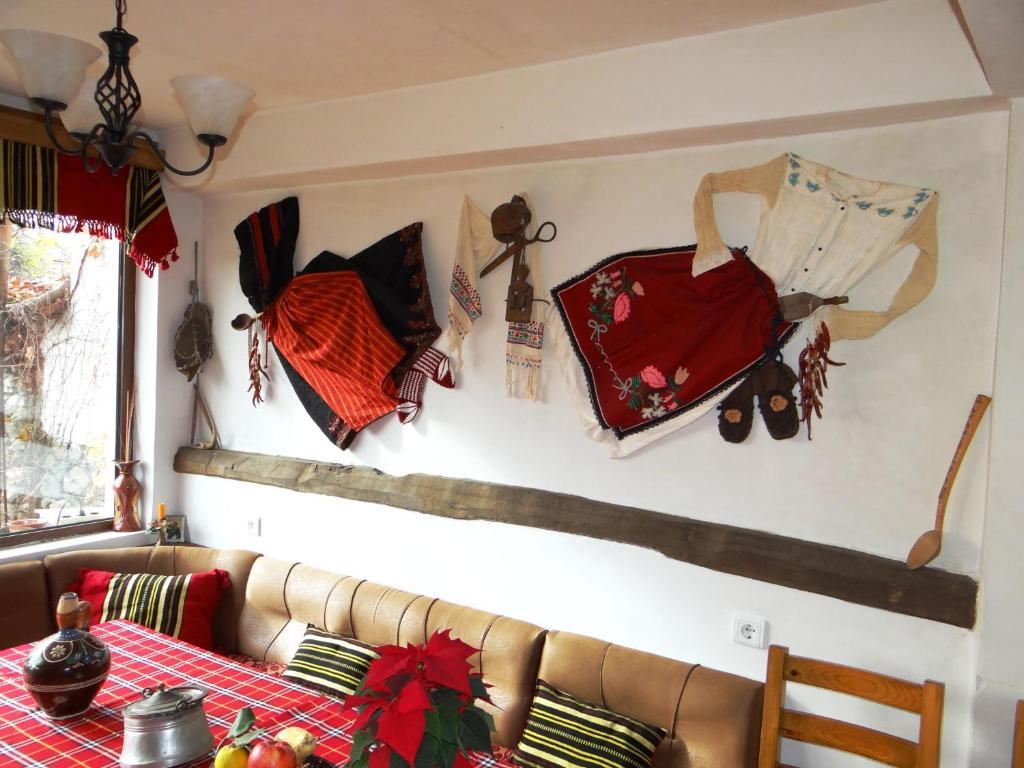 Chardaka Guest House Kalofer Zimmer foto